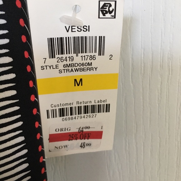 Bar III Vessi Swimsuit Cover-Up - Size M - New With Tag - Picture 4 of 6